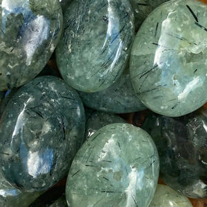 คริสตัลโฮลาขายส่ง หินเพรไนต์ธรรมชาติขัดเงาคุณภาพสูง น้ำหนัก 50-150 กรัม พิมพ์ลายดิจิทัล แฟชั่นทันสมัย สำหรับของที่ระลึกสุดพิเศษ - Product Image 6