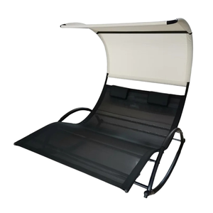 Chaise longue double à bascule moderne avec auvent pare-soleil, tissu en maille respirante, structure métallique - Chaise de relaxation pour deux personnes pour patio extérieur - Product Image 1