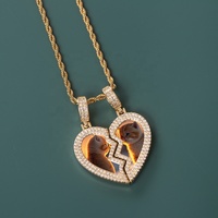 Nouveau Collier Pendentif Mémoire Hip Hop Personnalisé en Laiton Plaqué Or, Cœur Brisé, pour Couples, avec Photo Sublimée et Médaillons d'Amour Givrés