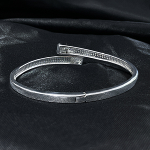 Diseño Original S925 pulsera de plata esterlina 5A Zircon CZ Ice Out hecho a mano ajustable abierto completo diamante brazaletes para mujeres <span class=keywords><strong>Gifi</strong></span> - Product Image 4