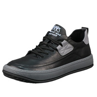 Baskets montantes décontractées en cuir véritable noir et blanc respirantes et légères pour hommes – Collection Automne/Hiver/Printemps