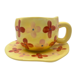 Juego de Taza y Plato de Cerámica con Diseño Floral Pintado a Mano, Diseño Novedoso con Bandeja Irregular para Té de la Tarde o Leche - Product Image 6