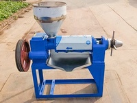 Machine à Presser l'Huile de Bonne Qualité 150kg/h pour Huile de Cuisson Froide de Noix de Coco et d'Olives au Kenya