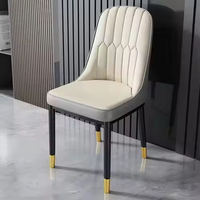 Chaise de salle à manger moderne et élégante en cuir, pliable et pivotante, avec pieds en métal, pour la maison, le bar, l'appartement, la cave à vin et l'atelier (refroidissement)