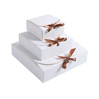 Boîte cadeau pliable en papier kraft recyclable, forme carrée, gaufrage, pelliculage mat, forme personnalisée pour cadre photo, boîte à bonbons, impression