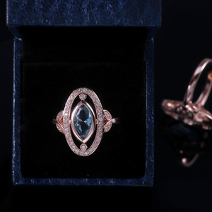 Anello Elegante Placcato in Oro Rosa con Zirconi, Gioiello Moderno per Uso Quotidiano Femminile - Product Image 3