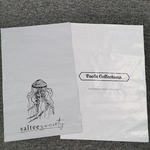 Sacchetti postali MOQ bassi personalizzati pacchetto <span class=keywords><strong>postale</strong></span> in polietilene per abbigliamento con logo opaco nero - Product Image 5