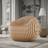 Chaise de loisirs au design paramétrique en contreplaqué découpé au laser CNC moderne personnalisée pour l'intérieur et l'extérieur, pour les hôtels, les parcs, les salles à manger, les écoles