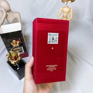 Bouteilles Crown de fabrication artisanale haut de gamme, avec une texture comparable aux produits de luxe originaux - Product Image 3