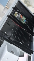 Écran tactile capacitif Raspberry Pi noir 32 pouces avec imprimantes thermiques et scanner 3D 2D