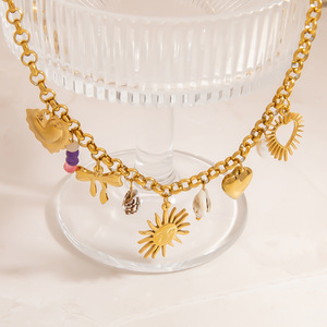 Collana da Donna Boho Personalizzabile Fai-da-Te con Ciondolo Sole e Cuore Placcato Oro, Catena in Acciaio Inox con Conchiglia Naturale - Product Image 4
