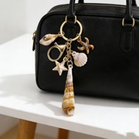 Porte-clés Coquillage Élégant, Inspiré de la Plage, en Acrylique, Charme Romantique Mignon pour Sac à Main de Couple