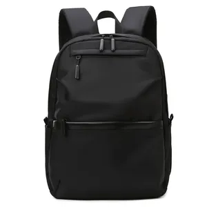 Yeni tasarım aşınmaya dayanıklı su geçirmez moda lüks sırt çantası çok fonksiyonlu büyük kapasiteli hafif dizüstü sırt çantası
