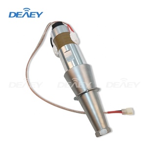 Transductor de Soldadura Ultrasónica Amarillo de <span class=keywords><strong>15K</strong></span> 2600W, Transductores de Ultrasonido de <span class=keywords><strong>15K</strong></span> para Máquina de Mascarillas KN95 - Product Image 2