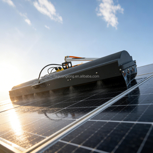 Robot de nettoyage de modules photovoltaïques du fabricant d'origine pour toitures en acier coloré, machine de nettoyage de panneaux solaires - Product Image 1