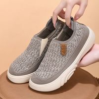 Chaussures de course légères et respirantes pour femmes, avec semelle extérieure en PU flexible antidérapante, soutien de la voûte plantaire et confort amorti, pour une meilleure posture.