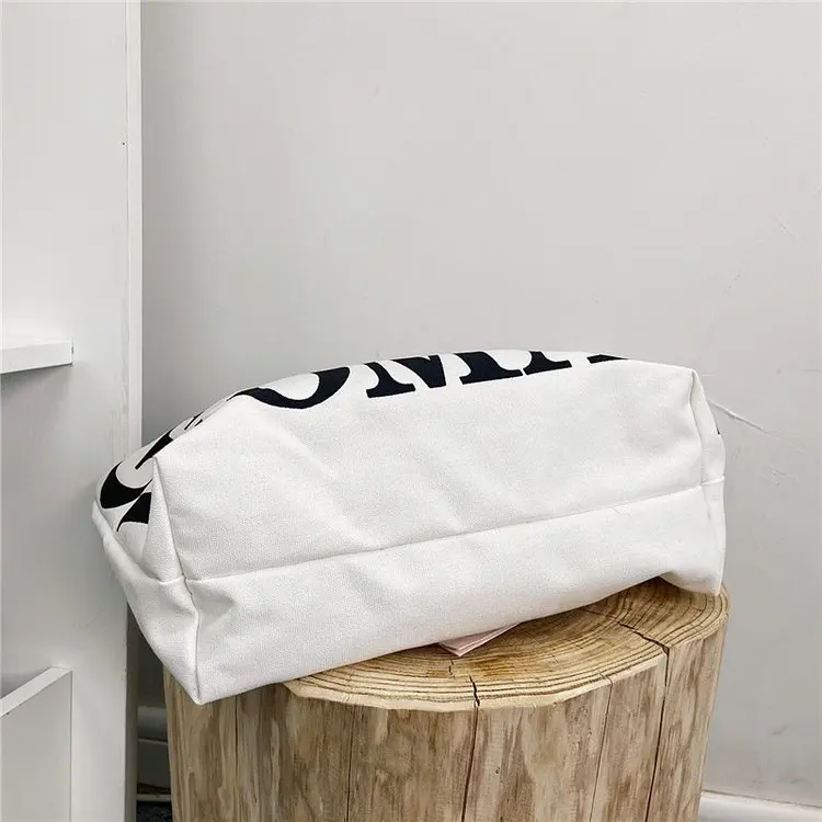 light weight large purses with chain straps