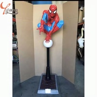 Sculpture Marvel Spider-Man grandeur nature conçue sur mesure à grande échelle classique Anime super-héros résine fibre de verre artisanat décoratif