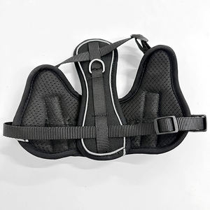 <span class=keywords><strong>Harnais</strong></span> pour <span class=keywords><strong>chat</strong></span> de luxe personnalisable à carreaux, <span class=keywords><strong>anti</strong></span>-<span class=keywords><strong>évasion</strong></span>, doux et respirant, avec laisse – Prix abordables - Product Image 2