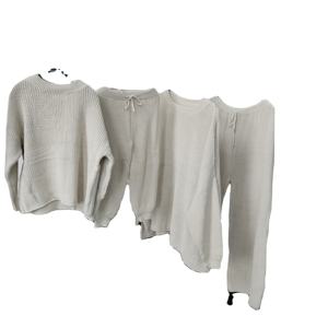 Vêtements personnalisés assortis pour maman et moi, vêtements unisexes tricotés en 100% coton moucheté et uni pour l'automne et l'hiver - Product Image 1