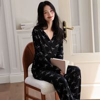 Pyjamas Printemps/Été/Automne - Cardigan en Soie à Manches Longues pour Femmes, Vêtements de Maison Décontractés, Ensemble Cartoon Populaire