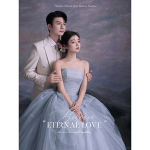 Strapless Tulle Ball Gown Empire Waistline Wedding Dress Vintage Style For Photo Studio Use - Product Image 2