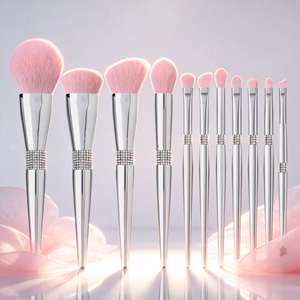 Ensemble de 11 pinceaux de maquillage de luxe en argent métallisé rose, incrustés de diamants, poils synthétiques doux de qualité supérieure, pinceaux cosmétiques pour le <span class=keywords><strong>visage</strong></span>, vente en gros - Product Image 1