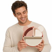 Assiettes en silicone à compartiments en forme d'ours, assiette de repas portable pour enfants, assiette à compartiments écologique pour enfants