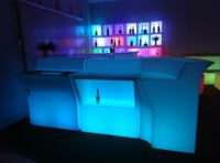 Meubles de bar extérieurs portables et lumineux à LED / Comptoir de bar mobile éclairé par LED en gros