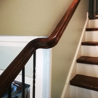 Rampe décorative en chêne rouge durable, modèle 7047, avec rail décalé à gauche, pour balcon, escalier, villa, design traditionnel, facile à installer, idéal pour hôtel