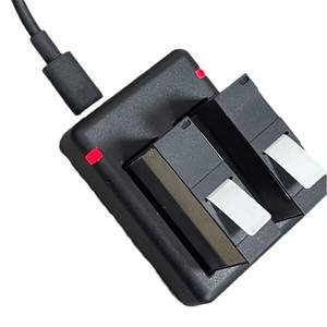 <span class=keywords><strong>Chargeur</strong></span> de batterie à double port 4.4V 800mA pour <span class=keywords><strong>chargeur</strong></span> de caméra <span class=keywords><strong>rapide</strong></span> de batterie de caméra d'<span class=keywords><strong>action</strong></span> GPros - Product Image 6