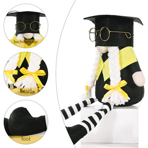 Nuevo juguete decorativo transfronterizo: muñeco Rudolph sin rostro con patas colgantes, gorro de graduación y gafas. - Product Image 4