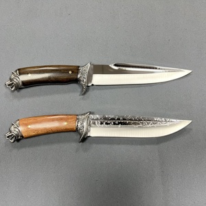 Cuchillos <span class=keywords><strong>de</strong></span> caza con mango <span class=keywords><strong>de</strong></span> madera <span class=keywords><strong>de</strong></span> aspecto feroz con tratamiento <span class=keywords><strong>de</strong></span> espejo en relieve <span class=keywords><strong>de</strong></span> Lobo, cuchillos <span class=keywords><strong>de</strong></span> hoja fija con vaina, cuchillos huntimg - Product Image 1