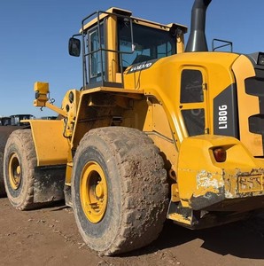 Caricatore Gommato <span class=keywords><strong>Volvo</strong></span> L180G Usato Originale con Benna, Prestazioni Eccellenti, Caricatore <span class=keywords><strong>Volvo</strong></span> Durevole in Vendita - Product Image 4