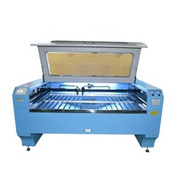 Machine de découpe laser CO2 numérique grand format à alimentation automatique 1610 avec refroidissement par eau pour le bois, le papier et la pierre