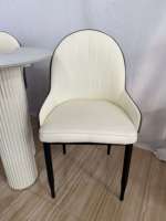 Chaises de salle à manger en cuir au design moderne, vente en gros de matériaux métalliques