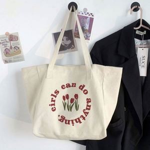 Sac à bandoulière en toile motif tulipe mignon, sac fourre-tout en coton réutilisable pour étudiants, décontracté et simple, avec logo personnalisé imprimé - Product Image 2