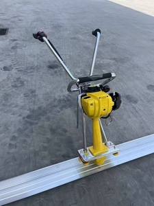 <span class=keywords><strong>Prix</strong></span> bon marché Machine à chape en <span class=keywords><strong>béton</strong></span> <span class=keywords><strong>vibrante</strong></span> 1m-5m <span class=keywords><strong>règle</strong></span> <span class=keywords><strong>vibrante</strong></span> <span class=keywords><strong>vibrante</strong></span> pour chape en <span class=keywords><strong>béton</strong></span> avec moteur à essence - Product Image 6