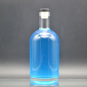 Vide fantaisie élégant écologique 500ml 750ml bouteilles en verre pour l'<span class=keywords><strong>alcool</strong></span> whisky vodka rhum <span class=keywords><strong>gin</strong></span> avec couvercle et rétractable - Product Image 4