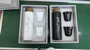 Coffret cadeau d'affaires de haute qualité 400ml <span class=keywords><strong>thermos</strong></span> isolé flacon à vide avec 80ml 160ml tasses à café à thé expresso - Product Image 6