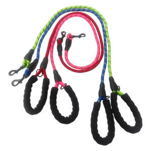 Correa Retráctil para Perro de Nailon de Alta Densidad con Liberación Rápida, Diseño Reflectante, Resistente al Desgaste y Antideslizante para Perros Grandes - Venta al por Mayor - Product Image 2