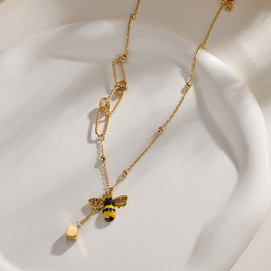Collar de Abeja Chapado en Oro de 14k y 18k, de Acero Inoxidable 316L, Resistente al Agua y al Deslustre, para Mujer - Product Image 4