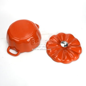 Casserole polyvalente avec couvercle, cocotte avec revêtement <span class=keywords><strong>émaillé</strong></span> antiadhésif, marmite à soupe, cocotte en fonte, cocotte en forme de citrouille - Product Image 6