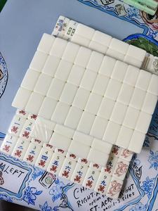 Mahjong Florentine Moderno in Acrilico per Quattro Giocatori, Edizione di Lusso, Disponibile per Preordine e Spedibile in Qualsiasi Momento. - Product Image 2