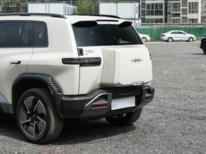 BYD Titanium 3 SUV Elettrico Puro 2025, Autonomia 501km, Trazione Posteriore, Nuova Auto Elettrica a 5 Posti con Guida a Sinistra - Product Image 4