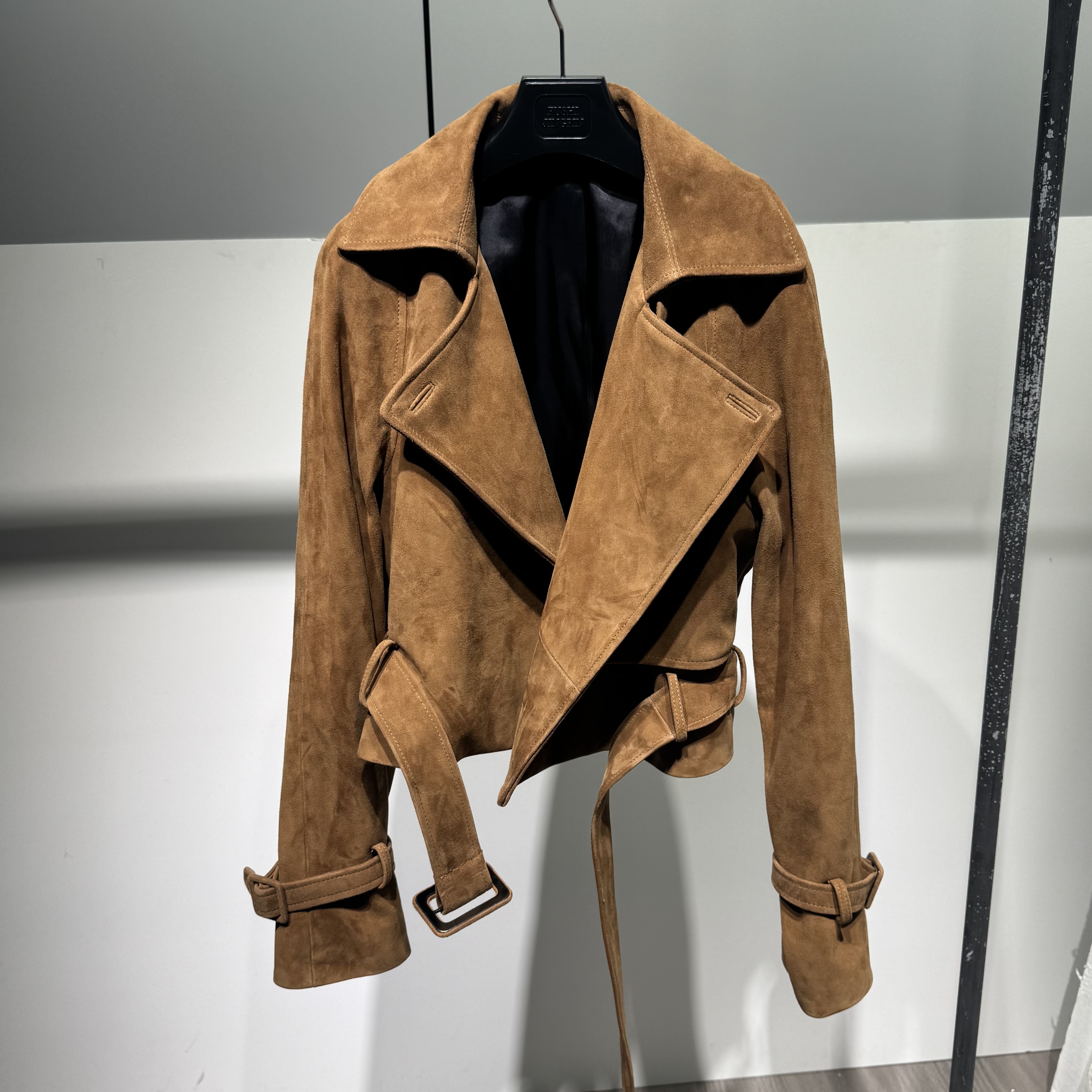 Wholesale Goat Suede Jacket Durable Outdoor Wear | Alibaba.com