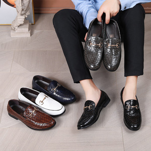 Zapatos Transpirables Antiolor para Hombre, Estilo Coreano, Zapatos de Vestir para Hombre al por Mayor, Mocasines de Cuero Formales para Negocios - Product Image 2