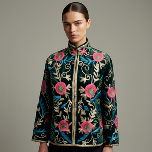 Veste d'hiver en velours vert foncé Suzani, douce, 100% coton, broderie florale, vêtement ethnique, inspiration traditionnelle haut de gamme - Product Image 1