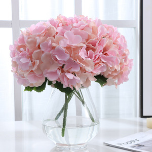 Bouquet d'hortensias Ruilisi, 5 têtes, fleurs en soie rose pour la décoration de la maison et des mariages - Product Image 1