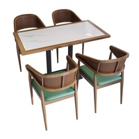 Chinesischer Stil Massivholz-Rattan Esstisch-Stuhl-Set mit PU-Material für Hotels, Gastronomie & Wohnzimmer Wand-Sitzgruppen